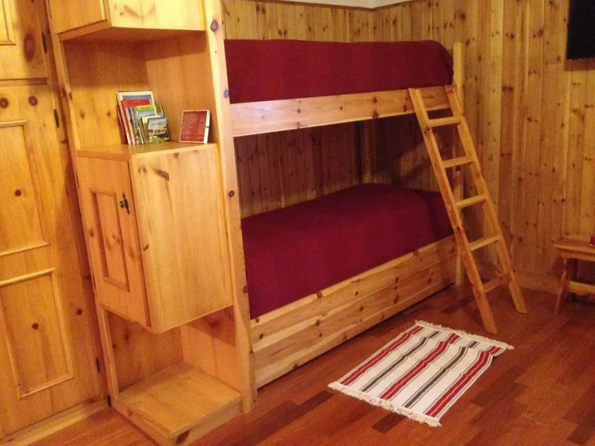 בית נופש מאדסימו Mountain Charming Studio איטליה